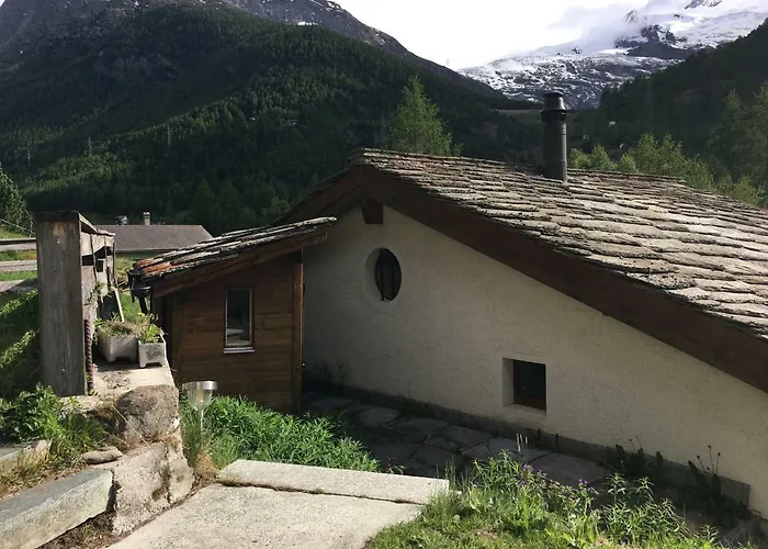 Christitia Dağ evi *